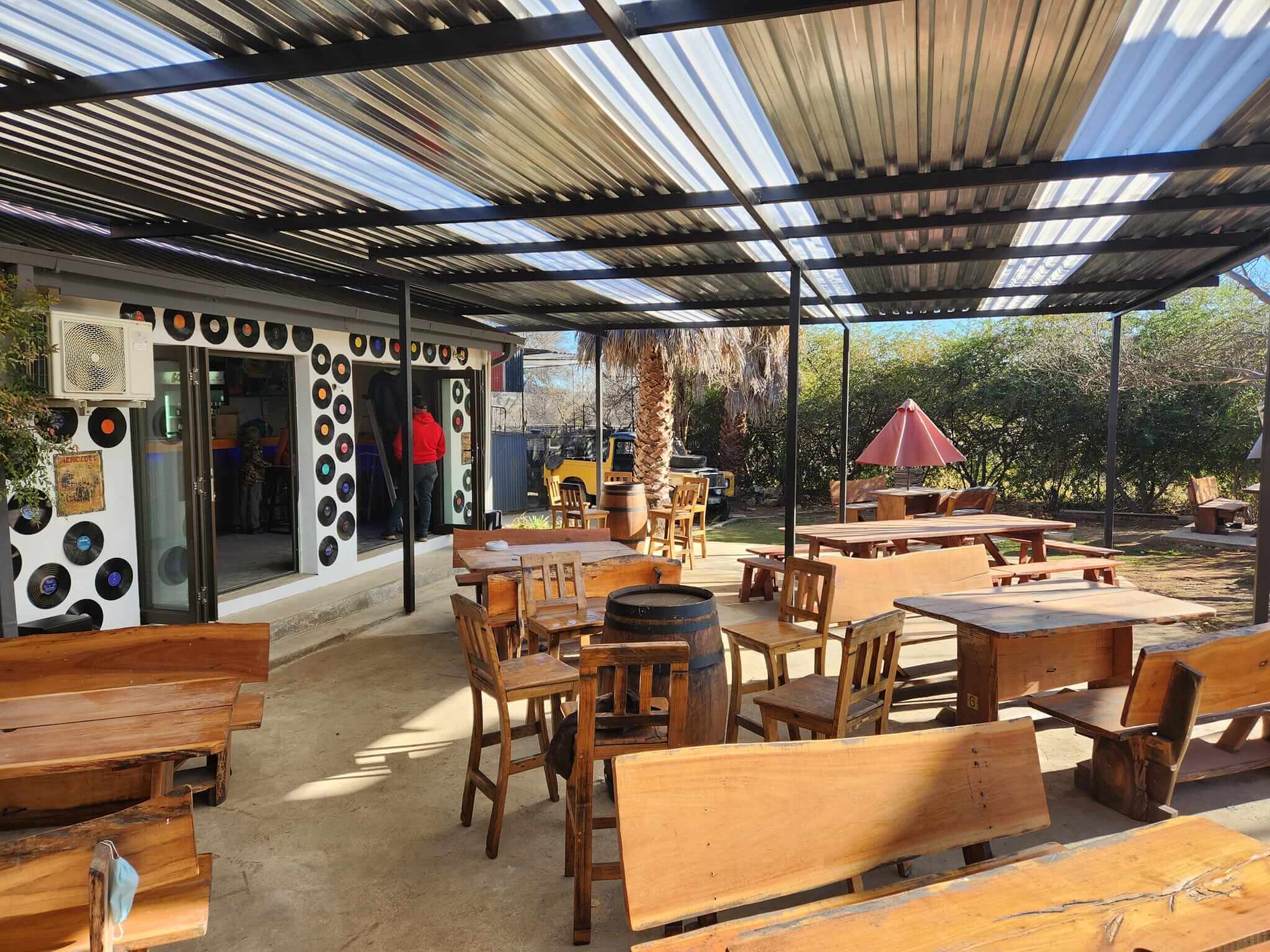 Bosboer dining area