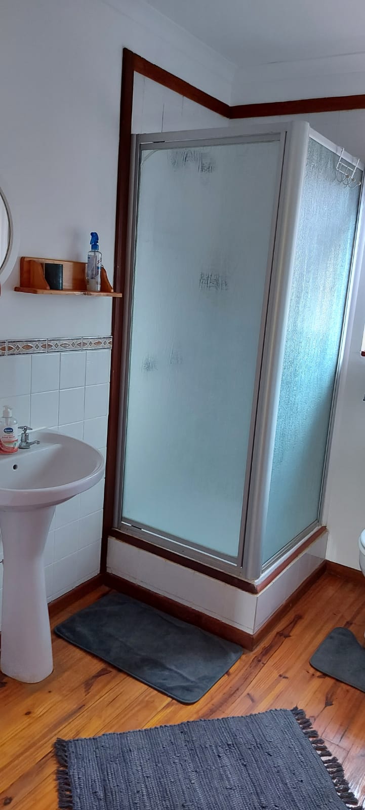 Crater Bush Villa Master Bedroom