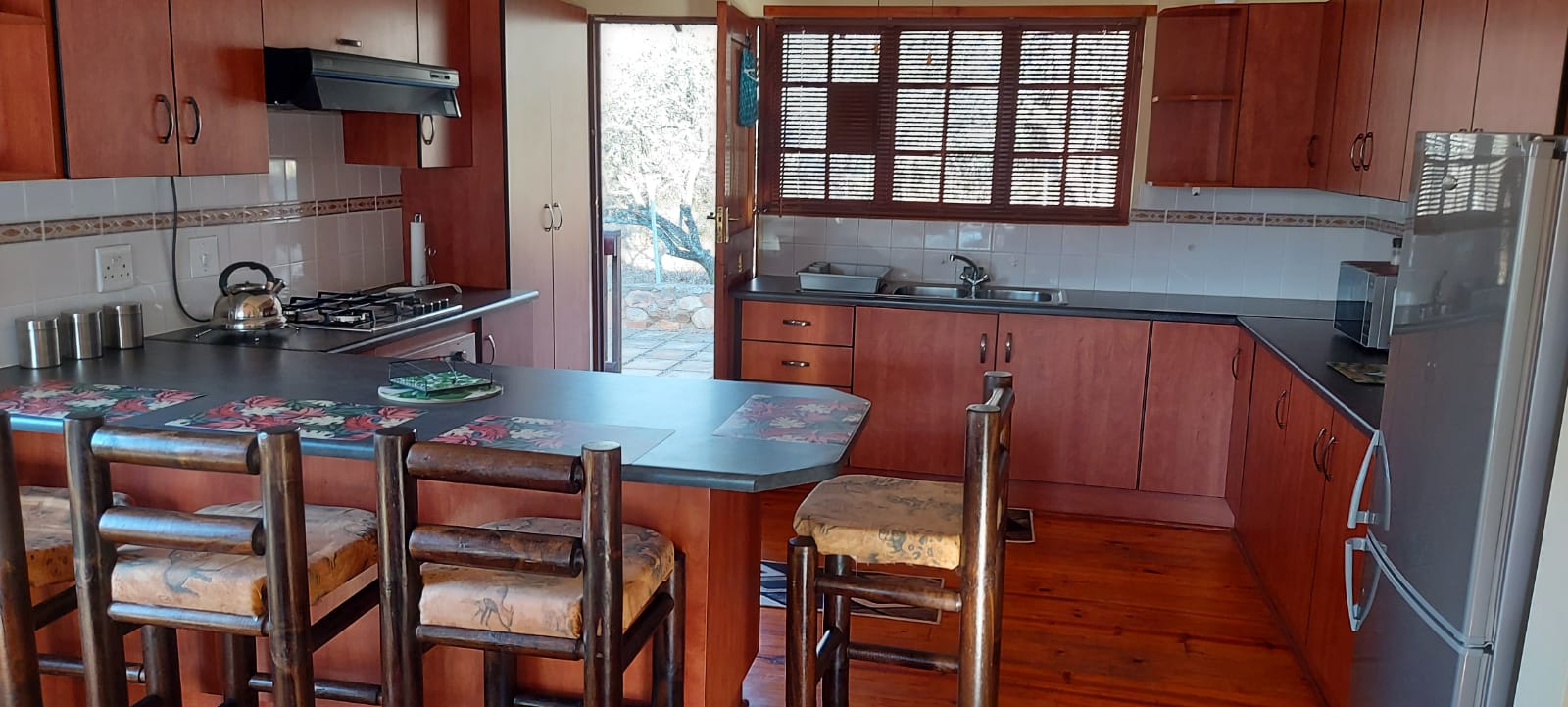 Crater Bush Villa Master Bedroom